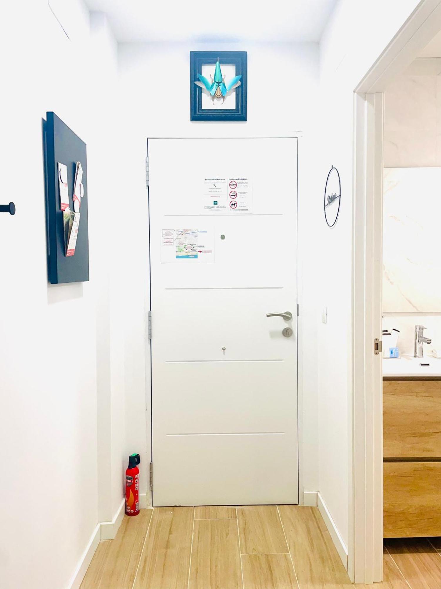 Completo Y Bello Apartamento En Малага Екстериор снимка
